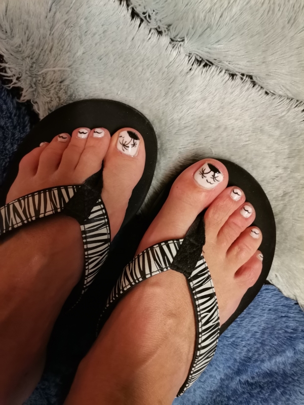 Fussnägel mit Nail-Art